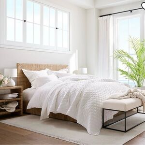 NWT POTTERY BARN BELGIAN FLAX LINEN DIAMOND QUILT FULL/QUEEN BEST SELLER